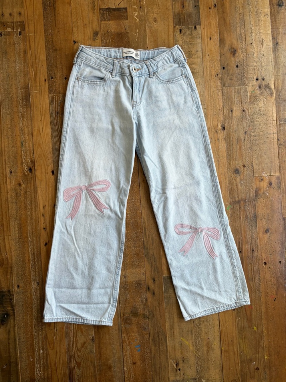 Abercrombie Kids Light Wash Bow Straight Leg Jeans